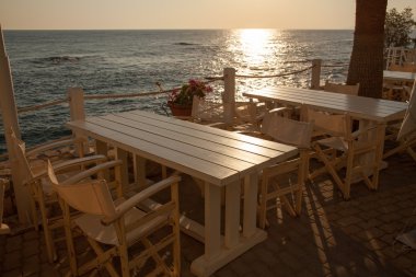 güzel kahve Teras, Deniz Manzaralı