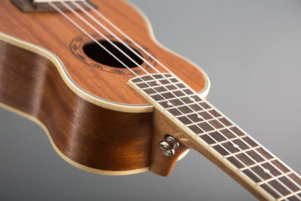 Närbild av klassiska ukulele gitarr — Stockfoto