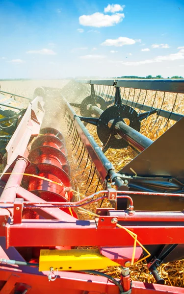 Combineren harvester zeer close-up — Stockfoto