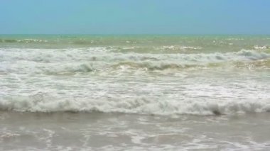 video 1920 x 1080 - deniz Sörfü. Dalgalar kamala Beach Tayland