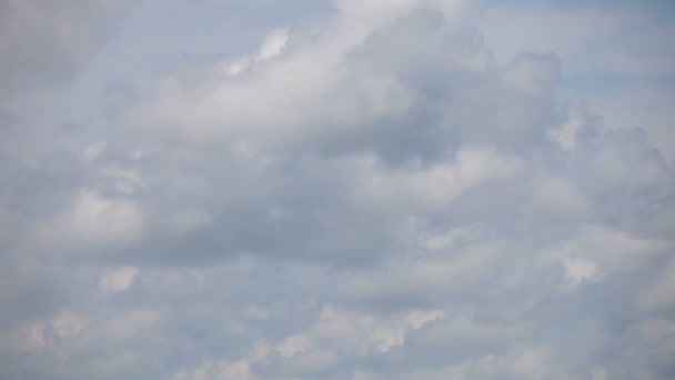 Vidéo 1920x1080 - Time-lapse quotidien avec le ciel et les cumulus, nuages légers — Video