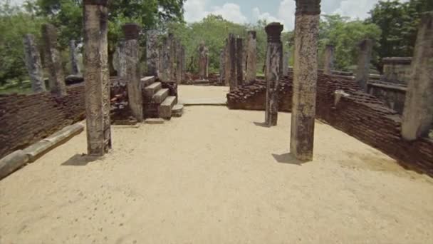 1920x1080 video - Las ruinas de los templos antiguos. Sri Lanka, Polonnaruwa — Vídeos de Stock