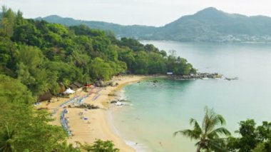 1920 x 1080 video - laem sing beach, phuket Island, Tayland. Üstten Görünüm