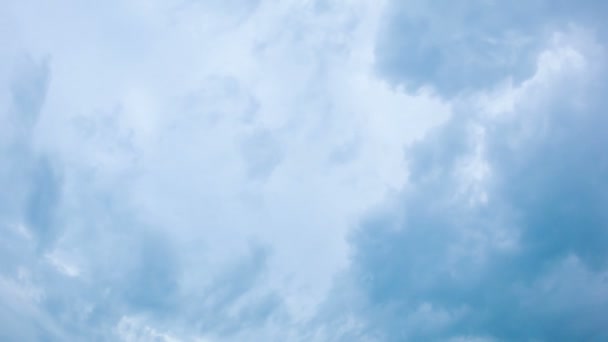 Vidéo 1920x1080 - Timelapse avec ciel bleu et nuages 