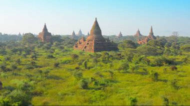 video 1920 x 1080 - gün batımında bagan tapınak kompleksi. Burma