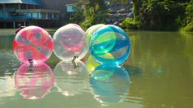 Eğlence Parkı (zorbing) suda yürümek için video 1920 x 1080 - Ulusal teketim ürünleri