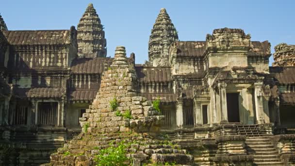 Högupplöst video - största buddhistiska tempel komplex i världen - angkor wat — Stockvideo