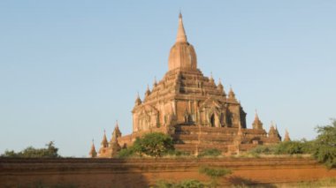 yüksek tanımlı video - htilominlo (nadoungmya veya zeya theinkha uzana). Burma, bagan