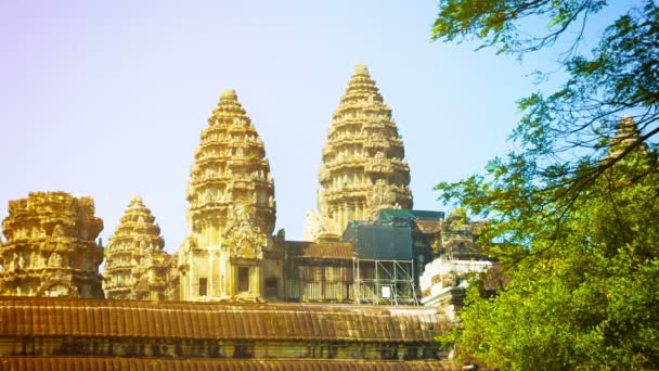 Vídeo de alta definição Angkor Wat ao pôr-do-sol. Belo complexo de templos do Camboja — Vídeo de Stock