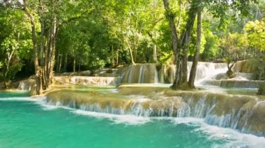 video 1080p - kouang si şelale, laos, luang prabang. zoom ile genel görünümü