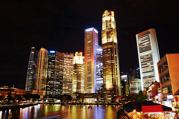 Natten Singapore – stockfoto