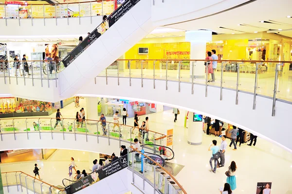 Praça de compras do mundo central — Fotografia de Stock