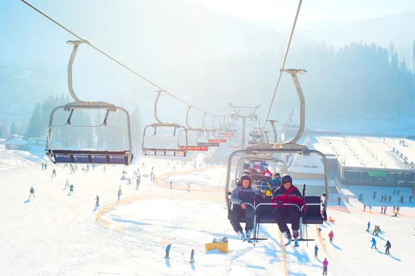 Ski-lift in Bukovel — Stock Photo, Image