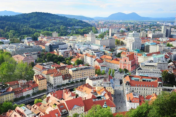 Ljubljana i solnedgången — Stockfoto