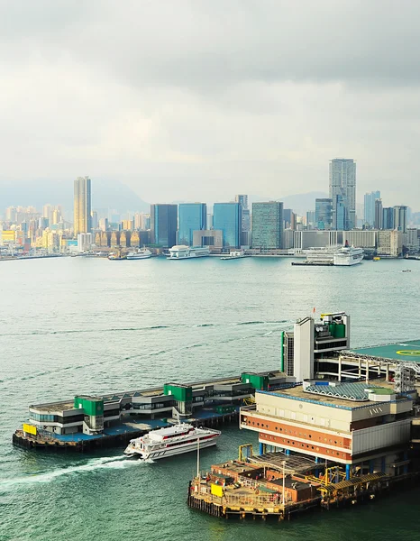 在香港的渡轮码头 — 图库照片