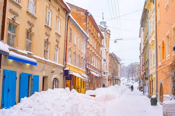 Snow Covered Street Lviv Old Town Cafes Restaurants Winter Lviv — Fotografia de Stock