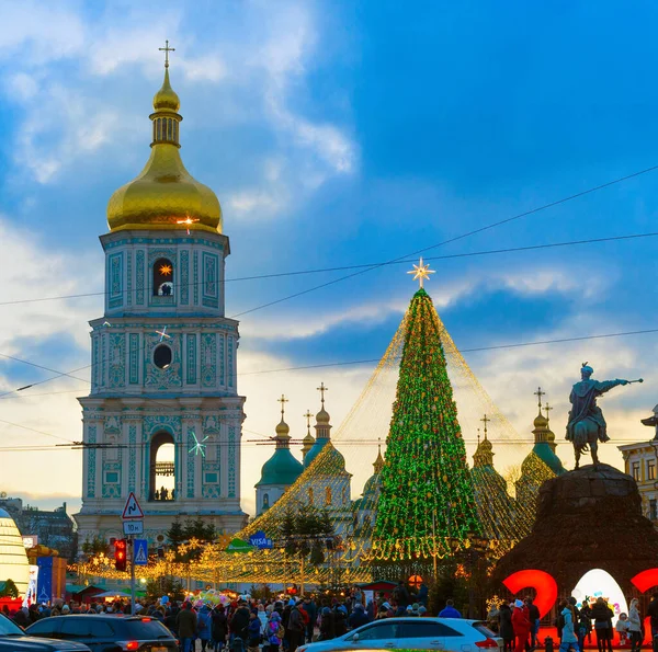 Kyiv Ukraine Décembre 2020 Des Gens Sur Place Sophia Avec — Photo