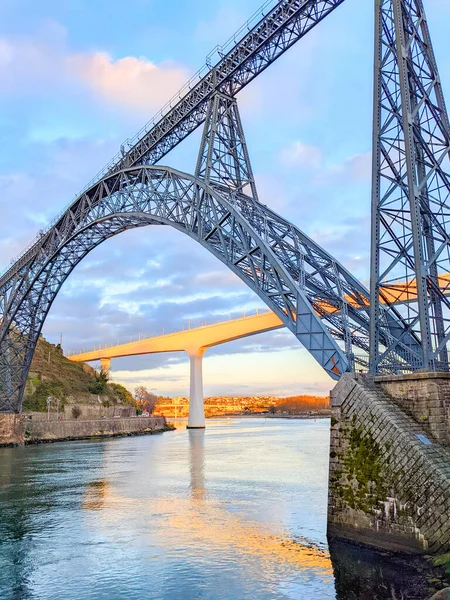 Maria Pia Brücke Und Sao Joao Brücke Bei Sonnenuntergang Stadtansichten — Stockfoto