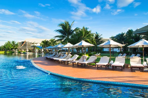 Swimming pool — Stock Photo, Image