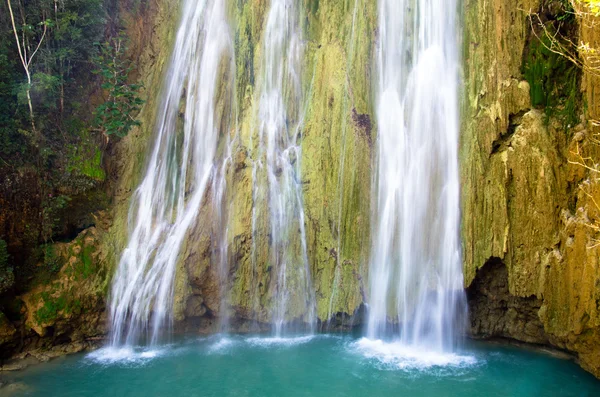 Waterfall — Stock Photo, Image