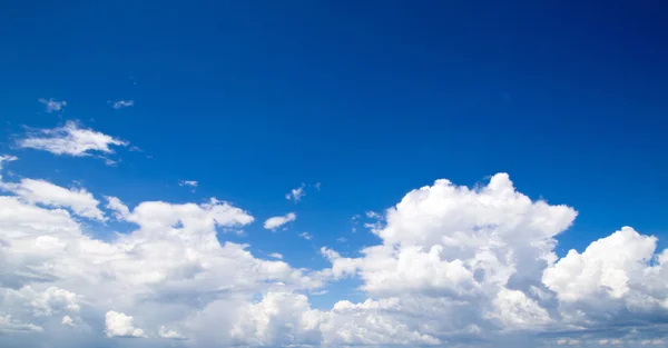 Céu azul — Fotografia de Stock