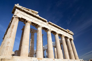 Parthenon Akropolis üzerindeki