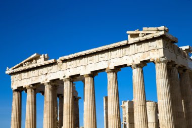 Parthenon Akropolis üzerindeki