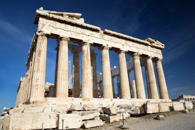 Parthenon Akropolis üzerindeki
