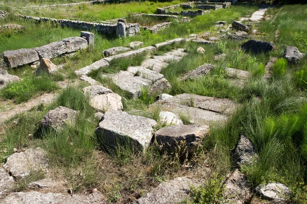 Antike Ruinen in der Stadt — Stockfoto