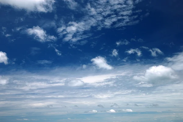 Céu azul — Fotografia de Stock