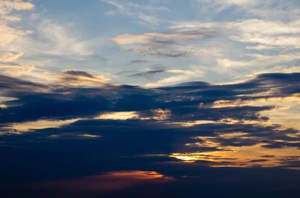 Cielo del atardecer —  Fotos de Stock