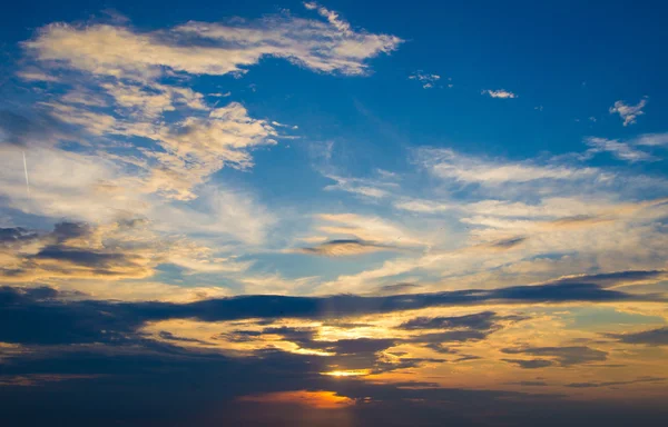 Cielo con nubes — Foto de Stock