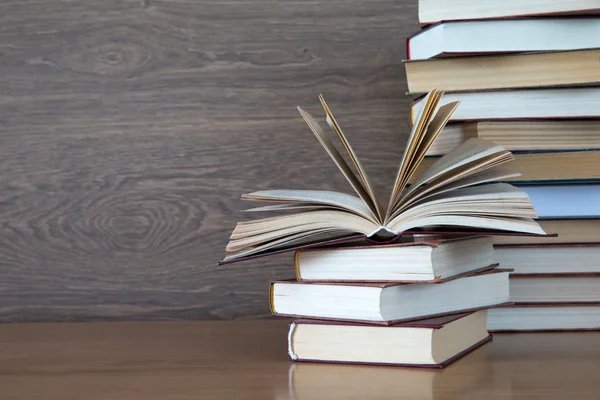 Stack of books — Stock Photo, Image