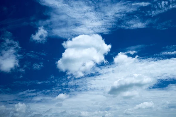 Céu azul — Fotografia de Stock