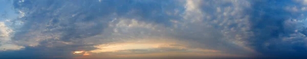 Panoramahimmel Schöne Wolke Hintergrund Des Sonnenaufgangs Hintergrund Der Sky Banner — Stockfoto