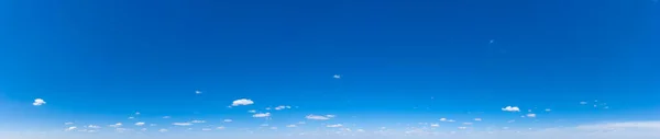 Panorama Blå Himmel Och Vita Moln Bfluffigt Moln Den Blå — Stockfoto