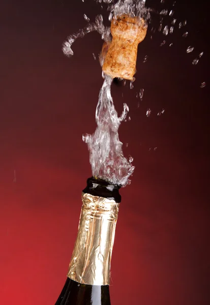 Крупним планом вибух шампанського — стокове фото