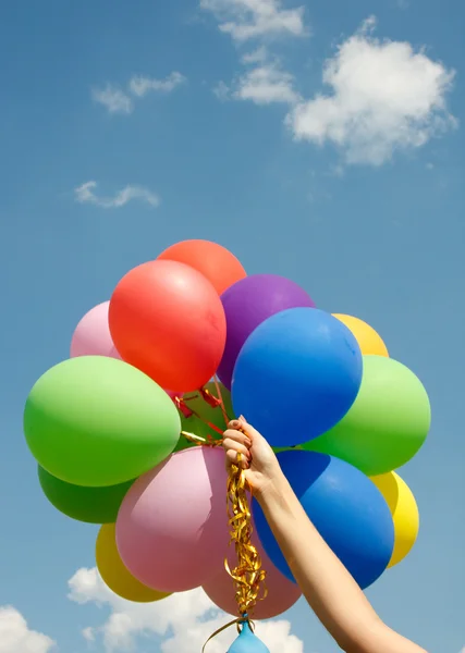 Ballonnen in de hand — Stockfoto