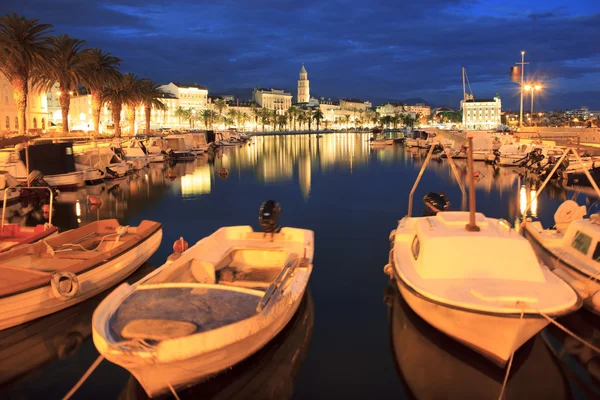 Split city by night — Stock Photo, Image