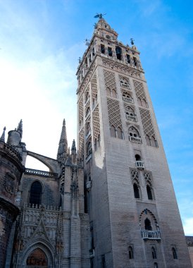 Sevilla cityscape, Endülüs, İspanya. la giralda görünümünü-