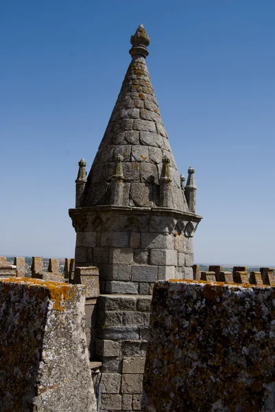 Utsikt över katedralen i sao francisco, Évora, portugal — Stockfoto