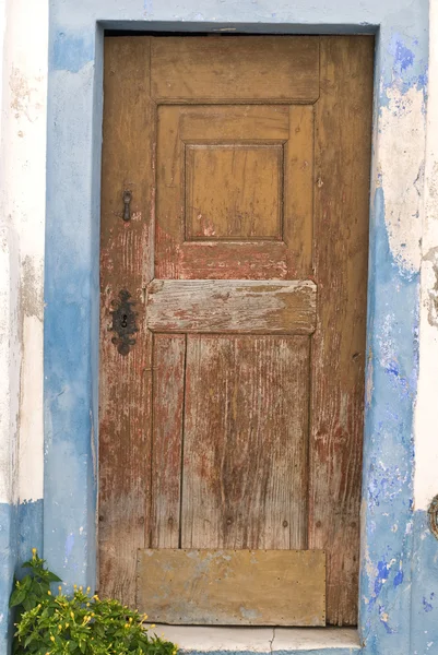门的传统房子-葡萄牙 — 图库照片