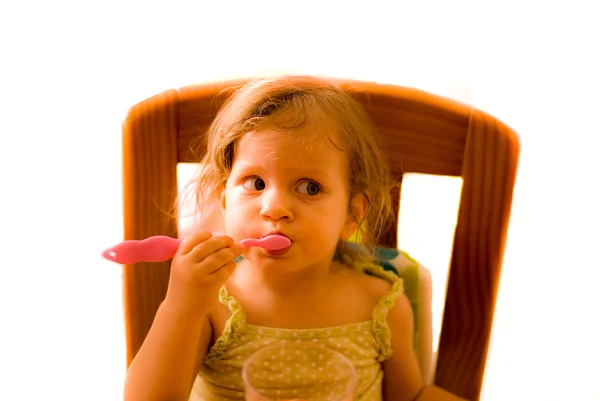 The baby girl brushing tooth — Stock Photo, Image