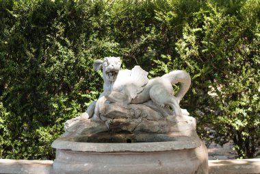 queluz Park antik heykel