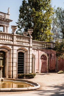 queluz Park antik heykel