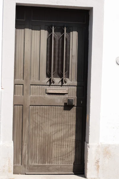 Дверь в Эворе — стоковое фото