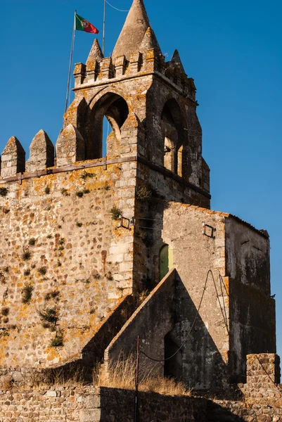 Les ruines de la vieille ville portugaise Montemor — Photo