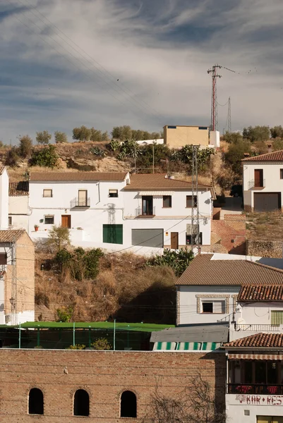 Setenil de las bodegas jest jednym z pueblos blancos (biały vill — Zdjęcie stockowe