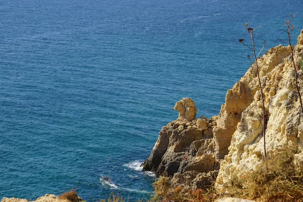 Falésias Oceano Atlântico Lagos Portugal — Fotografia de Stock