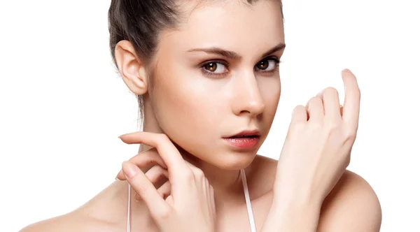 Portrait de jeune femme adulte avec la peau de santé du visage — Photo